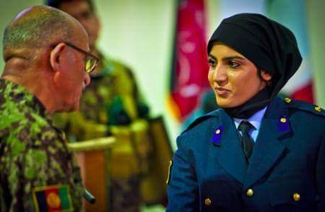 Niloofar mendapatkan asylum atau suaka dari pemerintah Amerika Serikat pada 2018. Namun keluarganya tetap berada di Kabul, Afghanistan. Foto: Twitter