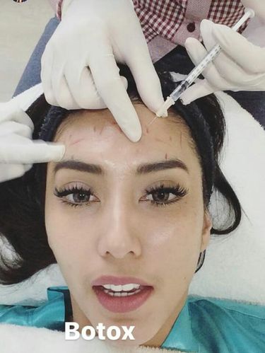 Perawatan Terus, Tyas Mirasih Makin Cantik Aja!