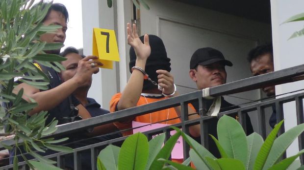 Jalani Rekonstruksi Kasus, Adik Fadli dan Fadlan Teriak