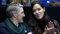 Ana Ivanovic, 30, dan Bastian Schweinsteiger,33, menjadi pasangan sesama atlet yang dianggap sebagai relationship goal. Mantan ratu tenis itu dan bekas pemain Bayern Munich yang menikah pada 12 Juli 2016 itu sedang menunggu kelahiran buah hati.(Pool/Getty Images)