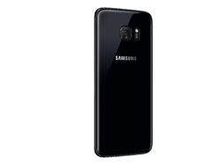 Menawannya Galaxy S7 Edge Black Pearl