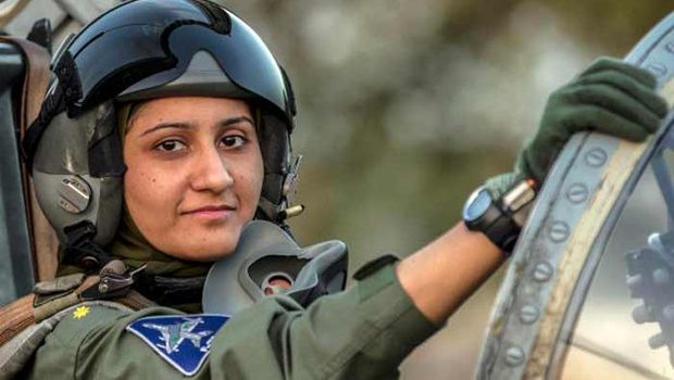 Muda dan Tangguh, 5 Hijabers Dunia yang Berprofesi Sebagai Pilot