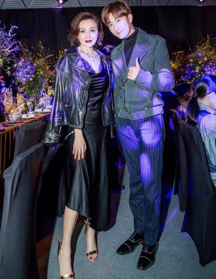 Zhoumi SuJu-M Pacaran dengan Aktris Asal Hong Kong?