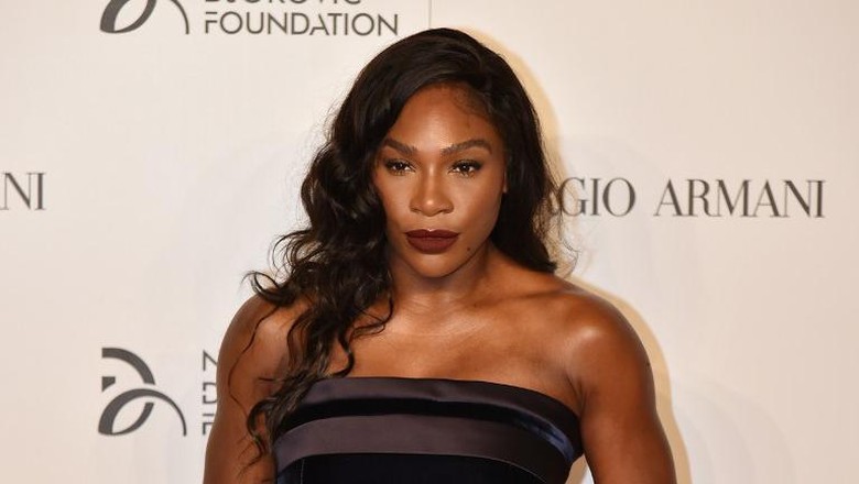 Serena Williams Umumkan Pertunangan Serena Williams Umumkan Pertunangan