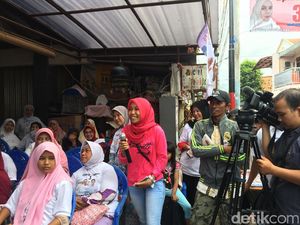 Warga Rawasari ke Anies: Cagub Janji Pakai Angka Kayak Jualan Pulsa