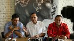 Diterpa Isu, Roy Marten Tetap Tersenyum