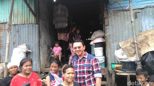 Ahok tetap blusukan di Jati Padang