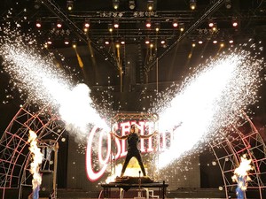 Libur Akhir Tahun ke Trans Studio Bandung, Nonton Pesulap Cosentino