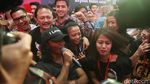 Slank Bikin Lantai Bursa Bergetar
