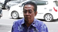 Gde Sardjana, memenuhi panggilan penyidik Subdit Kamneg Ditreskrimum Polda Metro Jaya, Jakarta, Jumat (30/12/2016) siang tadi sekitar pukul 12.45 WIB.