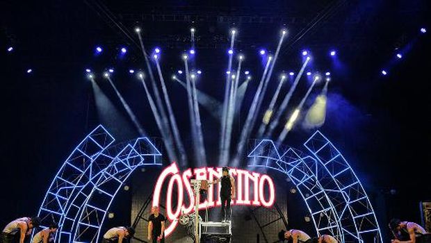 Libur Akhir Tahun ke Trans Studio Bandung, Nonton Pesulap Cosentino