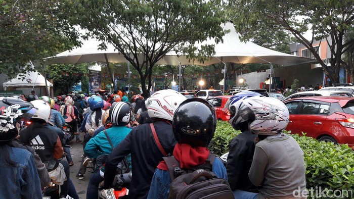 Parkir ancol