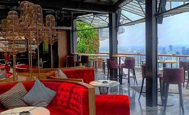 Yuk, Santap Spesial Tahun Baru di 5 Restoran Rooftop Ini!