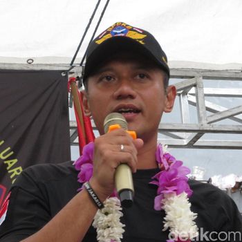 Saat Agus, Ahok dan Anies Soroti Kemenangan Warga Bukit Duri