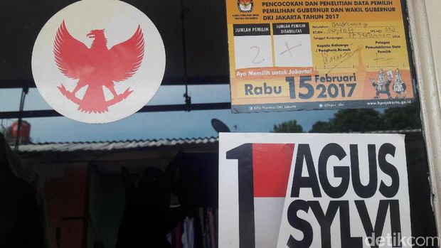  Soal Pemasangan Stiker Cagub DKI, KPU: Kalau Tak Suka Tolak Saja