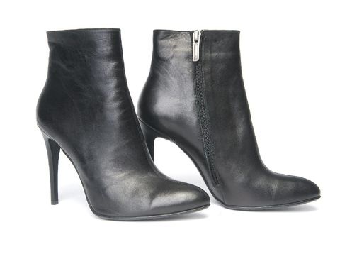 Pilih-pilih Model Sepatu Berdasarkan Zodiak (Bagian 1)