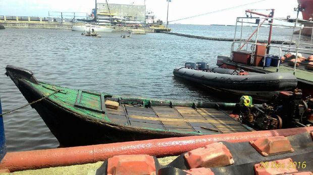 Curi 245 L BBM Milik Pertamina, 3 Pria Ini Ditangkap Polisi