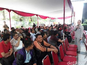 Antrean Tax Amnesty Membludak, Ditjen Pajak Pasang Tenda