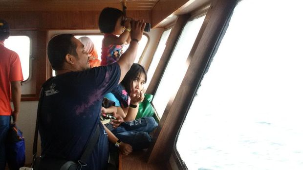 Pesta Tahun Baru di Kapal Pelni, Bisa Selfie di Ruang Nahkoda