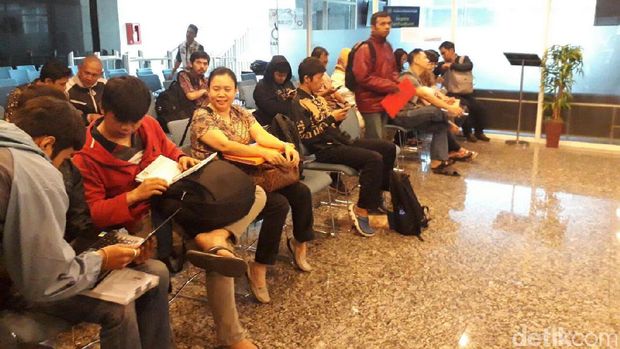 Hari Terakhir Periode II, Peserta <i>Tax Amnesty</i> Mengantre Sejak Subuh