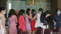 Para pekerja ilegal ini akan dipulangkan.