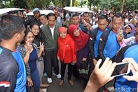 Jokowi Awali Tahun 2017 dengan Jogging di Kebun Raya Bogor
