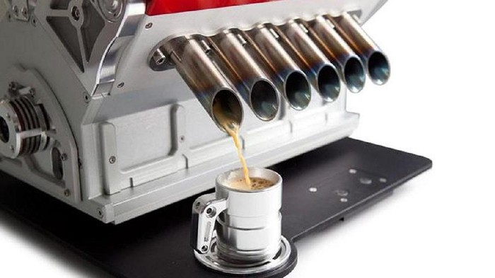 Mesin Kopi Menyerupai Mesin Mobil V12