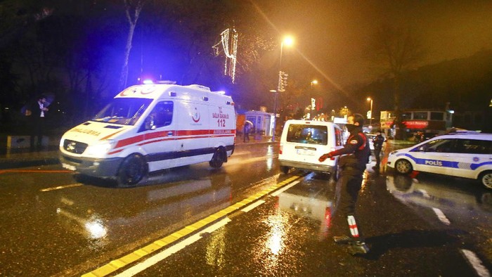 Penembakan Brutal Di Istanbul