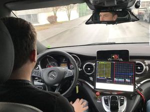 Produsen Mobil dan Pemasok Komponen Kolaborasi Bikin Taksi Otonom