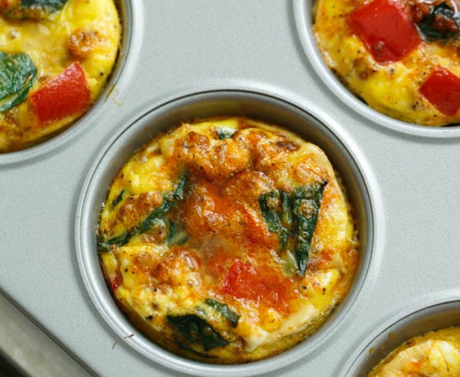 Hanya Punya Telur dan Sedikit Sayur? Bikin Saja Telur Panggang Gurih Ini