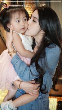 Dear Harvey Moeis, Sandra Dewi Sudah Siap Jadi Ibu Nih!