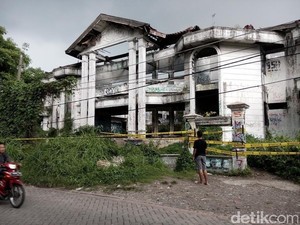 7 Rumah Mewah Berhantu, Nomor 3 di Indonesia