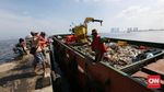 Foto: Melihat Lagi Kondisi Sampah di Teluk Jakarta