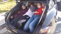 Sebagai mobil listrik, Tesla Model S memiliki ruang yang cukup luas. Sebab, mobil listrik ini tidak membutuhkan mesin bakar dan komponen pendukungnya yang memakan ruang cukup besar pada mobil konvensional.