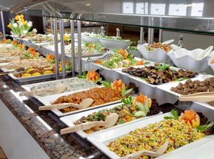 Restoran Buffet Mulai Buka, 5 Protokol Ini Bikin Pengunjung Makin Nyaman