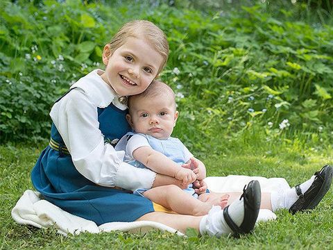 Melihat Anak-anak Keluarga Kerjaan di Dunia yang Menggemaskan
