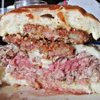 Burger dengan Taburan Gula dan Lelehan Madu, Mau Coba?