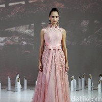 Koleksi Danny Satriadi di IPMI Trend Show 2017. The Hall Lt. 8, Senayan City. Jakarta. [Foto: Mohammad Abduh/Wolipop]