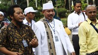 Habib Muchsin, salah satu dari enam orang saksi terlihat hadir di persidangan dengan agenda mendengarkan keterangan saksi dari pihak jaksa penuntut umum di Aula Kementan, Jl RM Harsono, Jakarta Selatan, Selasa (3/1/2017).