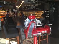 Komunal88: Gurih Empuk <i>Baby Roasted Chicken</i> Buatan <i>Cafe Market</i>