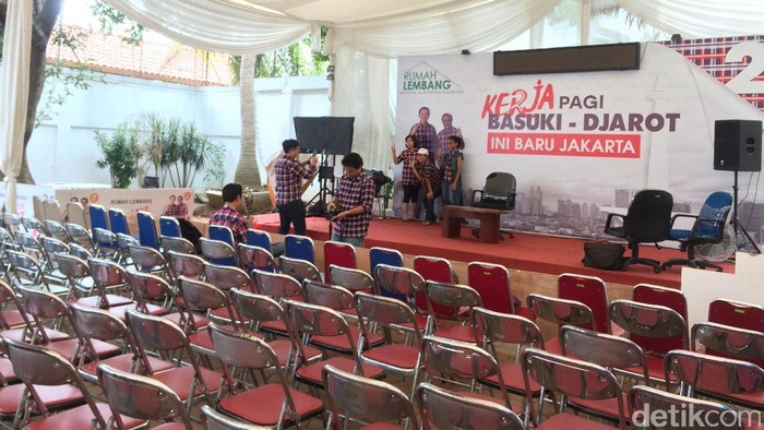 Sidang Ahok Tak Disiarkan Langsung, Rumah Lembang Sepi