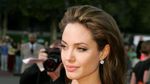 Angelina Jolie Vs Alicia Vikander, Siapa Lebih Cantik?