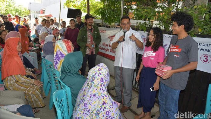 Kampanye di Jaktim, Anies Ajak Anaknya yang Libur Sekolah