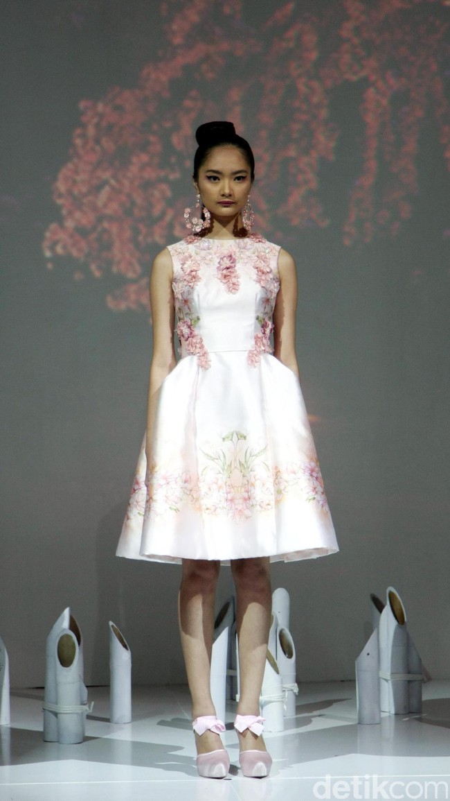 Koleksi Danny Satriadi di IPMI Trend Show 2017. The Hall Lt. 8, Senayan City. Jakarta. [Foto: Mohammad Abduh/Wolipop]