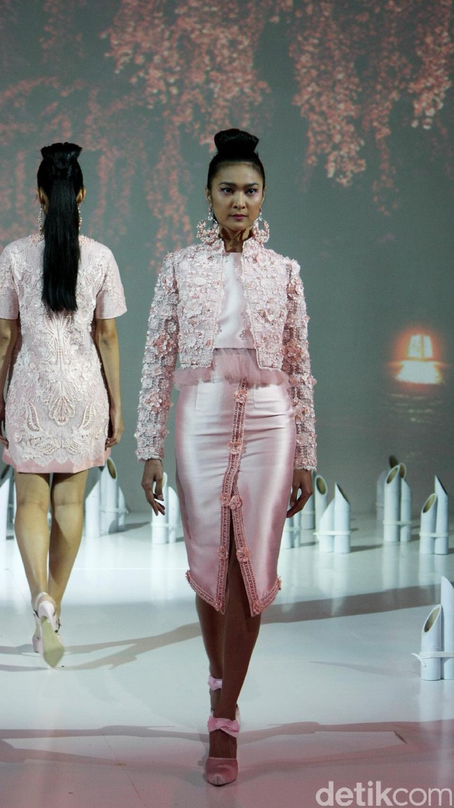 Koleksi Danny Satriadi di IPMI Trend Show 2017. The Hall Lt. 8, Senayan City. Jakarta. [Foto: Mohammad Abduh/Wolipop]