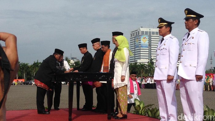 Usai Perampingan Jabatan, Plt Gubernur DKI Lantik 5.038 Pejabat