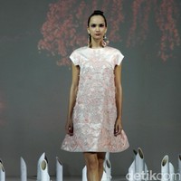 Koleksi Danny Satriadi di IPMI Trend Show 2017. The Hall Lt. 8, Senayan City. Jakarta. [Foto: Mohammad Abduh/Wolipop]