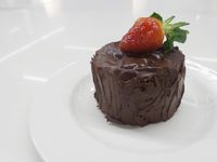 Belajar Bikin 2 Classic Cake Bersama Senior Pastry Chef