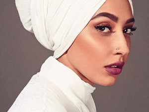 Ini Wanita Berhijab Pertama yang Masuk Agensi Model Ternama Eropa