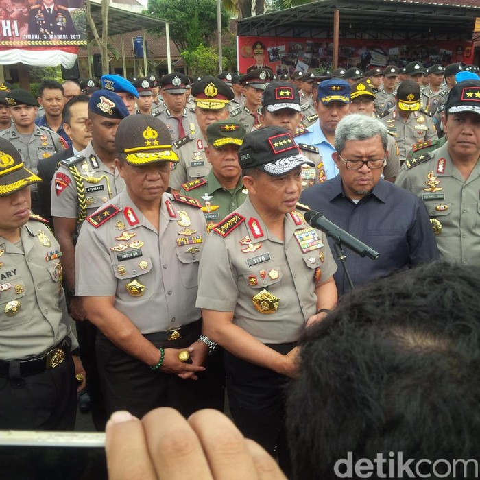 Bantu Penderita Tumor Mata, Kapolres Cimahi Dapat Penghargaan dari Kapolri